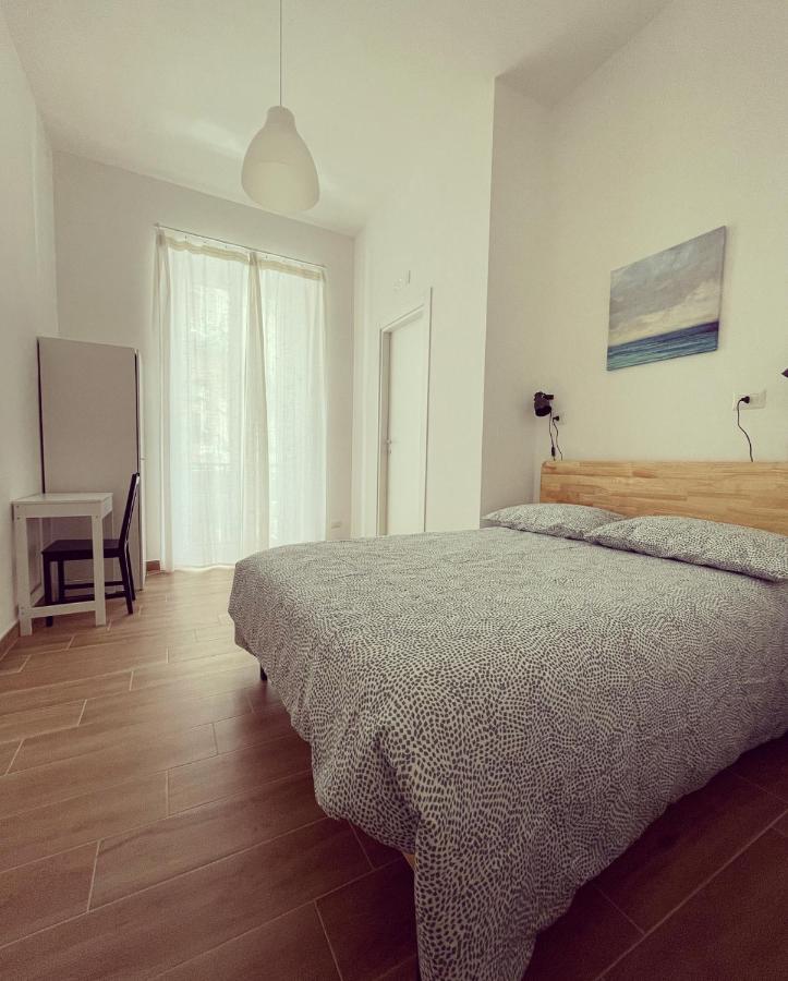Central Rooms Napoli Oda ve Kahvaltı